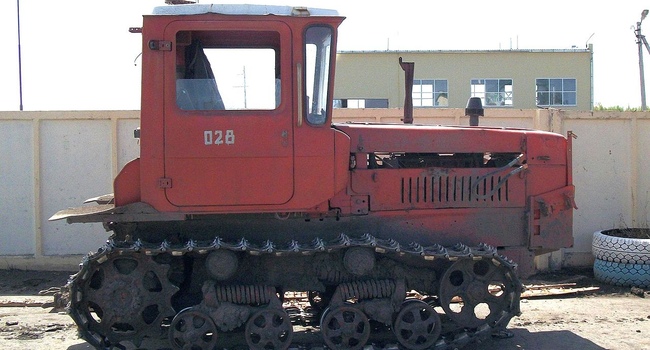 Продается Трактор ДТ 75 Н с навесным оборудованием