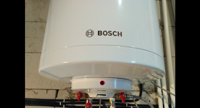 Накопительный водонагреватель Bosch Tronic.