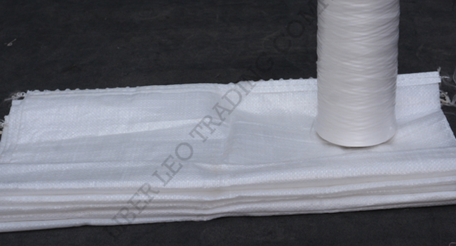 Полиэтиленовый мешок, тканые рукава, пряжа из нескольких нитей 
