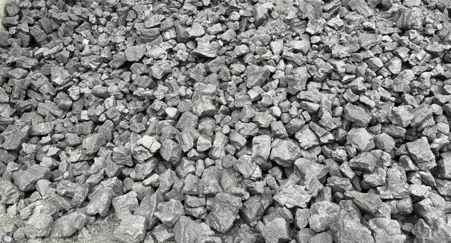 Покупаем уголь, каменный, кокс литейный, навалом и в мешках
