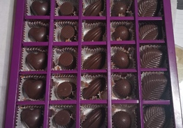 Шоколадные конфеты ручной работы 